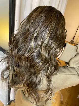 ロング カラー ヘアアレンジ 久米 治仁のヘアスタイル