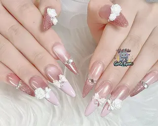 ネイル Gote Kawa nail salonのネイルデザイン