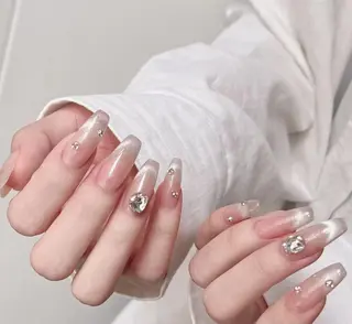 ネイル Pure&Rich Nailのネイルデザイン