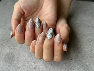 ネイル MONICA KARENのネイルデザイン