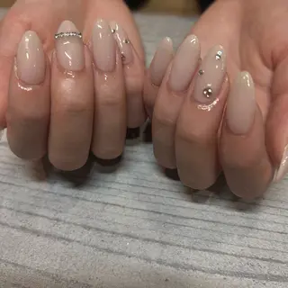 ネイル Megu 【 cutill 】のネイルデザイン