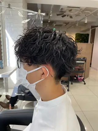 ショート フェザーパーマ職人 🪶ryosukeのヘアスタイル
