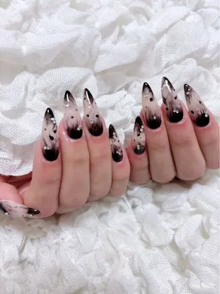 ロング Kittynail所属・高橋 侑生のネイルデザイン