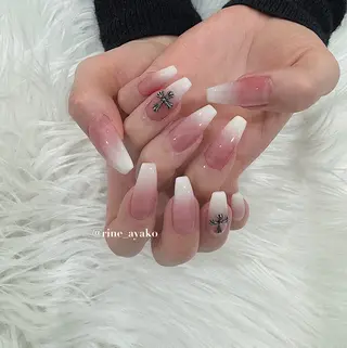 ネイル nail&eyelash Rine所属・Rine 放出 (リネ)のネイルデザイン