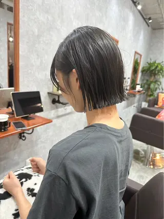 ショート カラー C'LD Hair Produce【シールドヘアープロデュース】所属・シールドヘアー/那覇 /縮毛矯正/ブリーチのヘアスタイル