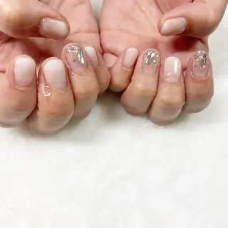 ネイル Laki nailのネイルデザイン