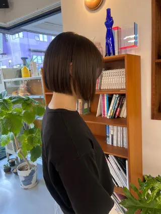 ショート 石川 実咲のヘアスタイル