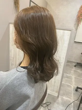 セミロング カラー ノンダメージ 🥑mikubanのヘアスタイル