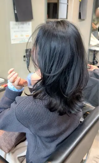 セミロング 西山 友哉のヘアスタイル