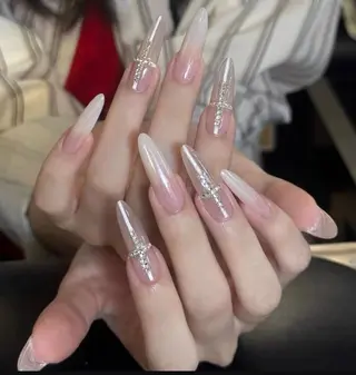 ネイル 小島 阿佑美のネイルデザイン