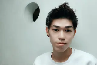 ショート パーマ メンズ 川間 将彦のヘアスタイル