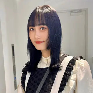 ミディアム カラー ブリーチなし/レイヤ ー特化🌈Tommyのヘアスタイル