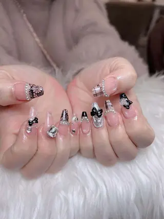 ネイル Lumi Nail 新大久保3‘のネイルデザイン