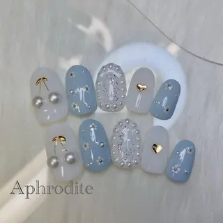ネイル Aphrodite パラジェル認定サロンのネイルデザイン