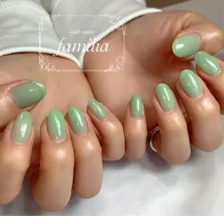 ネイル -nailroom- familiaのネイルデザイン