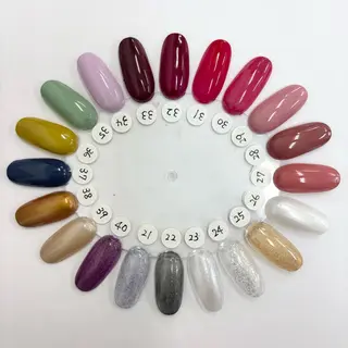 ネイル セプトアカデミー 古田のネイルデザイン