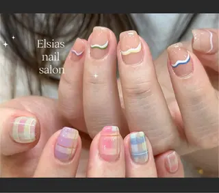 ネイル 🌸Elsias momokoのネイルデザイン