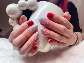 ネイル ✨ Elf スタッフのネイルデザイン