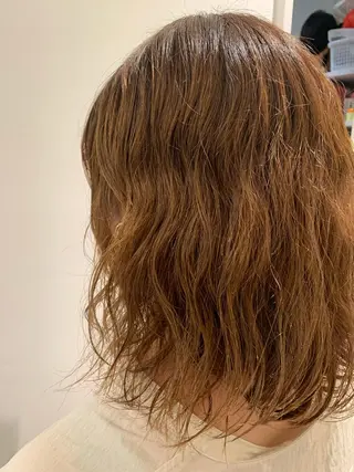 ミディアム カラー 高橋友里亜 /フリーランスのヘアスタイル