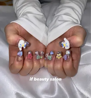 ネイル イフビューティ Yuimiのネイルデザイン