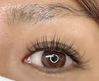 マツエク・マツパ eyelash salon Mary所属・阿部 ライサのマツエク・マツパデザイン