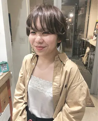 ショート カラー nakahara madokaのヘアスタイル
