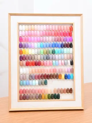 ネイル Phu'k la SHIHOのネイルデザイン