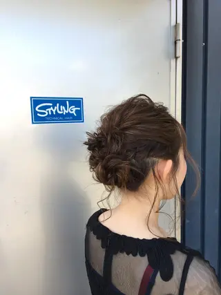 セミロング ヘアアレンジ Tina所属・「Tina」一木 智之のヘアスタイル