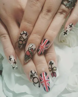 ネイル 板倉 店長のネイルデザイン