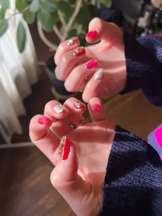 ネイル HuncH【ハンチ】 horoiwaのネイルデザイン