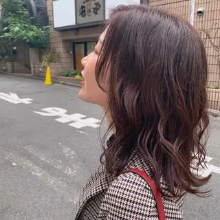 ミディアム カラー ヘアアレンジ サナ🌱 切りっぱなしボブのヘアスタイル