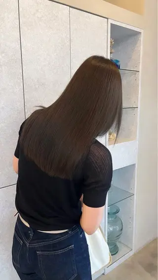 セミロング カラー honami🐬／ 美髪カラー／縮毛矯正のヘアスタイル