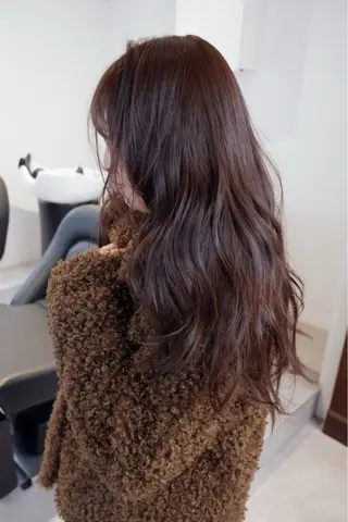 セミロング カラー 瀬利 華加のヘアスタイル