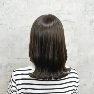 ミディアム カラー JUNSHIN🦋 ヘアセット／カラーのヘアスタイル