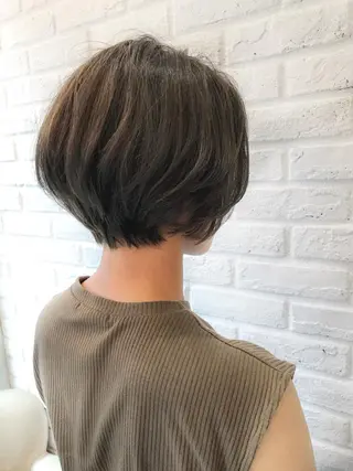 ショート 艶カラー/フェイス レイヤー/たむのヘアスタイル