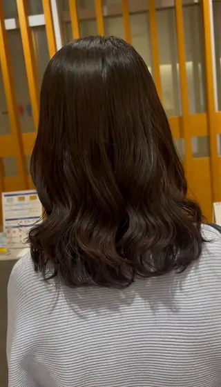 ミディアム パーマ コテ巻き風パーマ✨ かつみのヘアスタイル