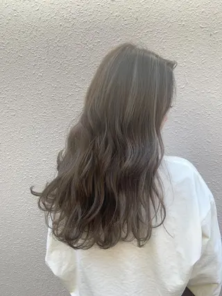 ロング カラー 韓国レイヤー透明感 カラーヨウスケのヘアスタイル