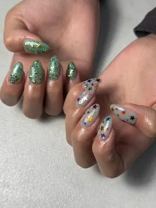 ネイル 🐈‍⬛ Minamiのネイルデザイン