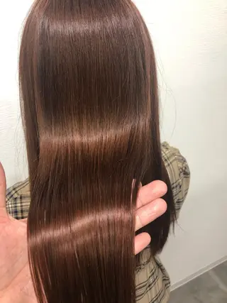 ロング トレヴァー デルチザンのヘアスタイル
