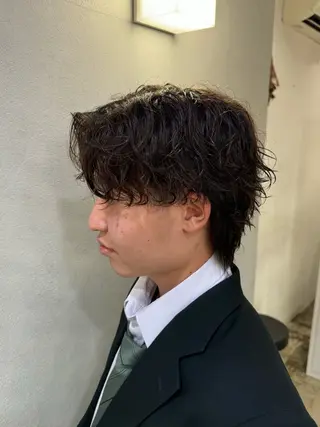 メンズ アキト/ メンズ/透明感暗髪のヘアスタイル