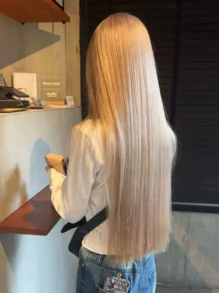 ロング 乕谷 美潮のヘアスタイル