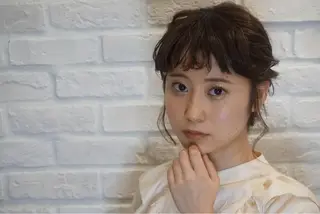 セミロング ヘアアレンジ SHANTi 飯塚 ヘアセット/髪質改善のヘアスタイル