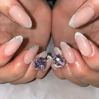 ネイル Blomeel Nailのネイルデザイン