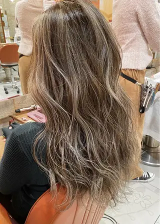 ロング カラー 増子 幹樹のヘアスタイル