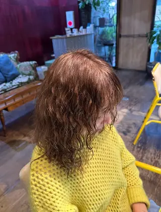 ミディアム カラー パーマ 吉祥寺　ラーウ 艶髪×ハイライトのヘアスタイル