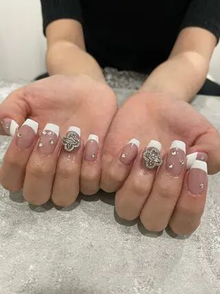 ネイル Raviliss ♡のネイルデザイン