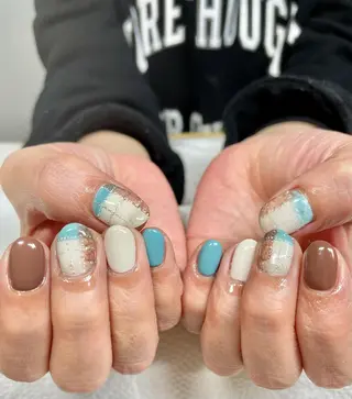 ネイル 中谷 亜佑美のネイルデザイン