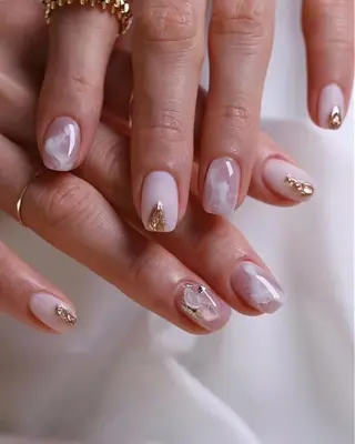 ネイル ビューティーサロン ヘゼリヒのネイルデザイン