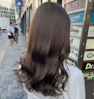 カラー 透け上品ハイトーン 職人ゆうと🤍のヘアスタイル