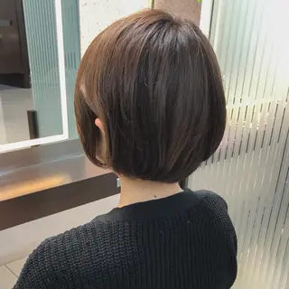 ショート カラー 二宮 早智子のヘアスタイル